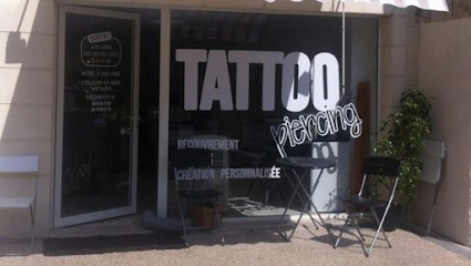 Shop 221 Tattoo Piercing, Tatoueur à Sainte-Geneviève-des-Bois