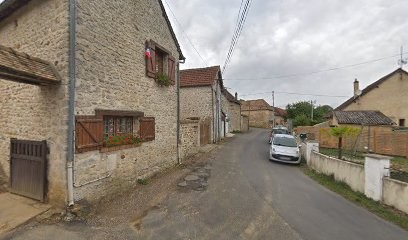 le gredin tattoo, Tatoueur à Saint-Étienne-sous-Bailleul