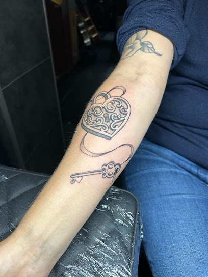 Long Beach Tattoo Tatoueur à Oisy