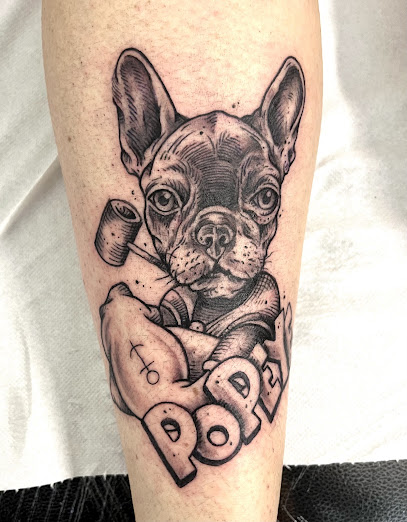 La Castagne 🥊 Tatoueur à Lablachère