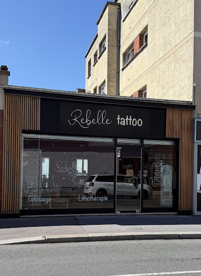 Rebelle Tattoo, Tatoueur à Elbeuf