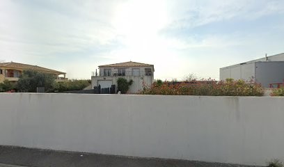 La peau strophe, Tatoueur à Vic-la-Gardiole