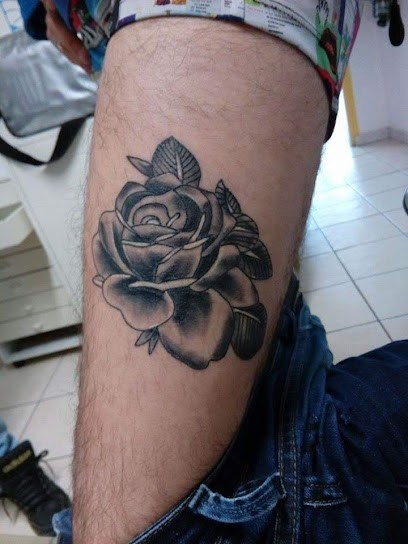 Rocco tattoo, Tatoueur à Montivilliers