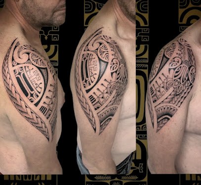 Hakutoa Tattoo, Tatoueur à Saubrigues