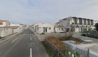 Uki Tattoo, Tatoueur à Puilboreau