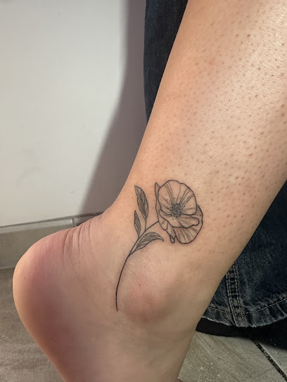 Studio La Rose Noire (Piercing Tattoo) Tatoueur à Bédarrides