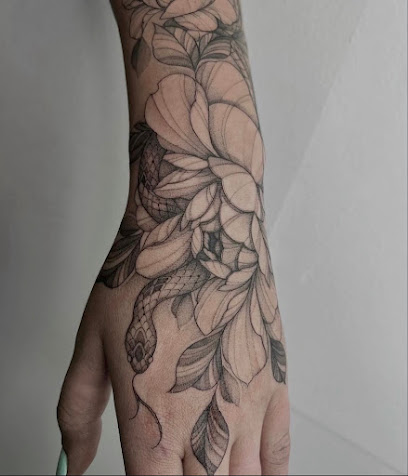 La Rêverie Tattoos Tatoueur à Cazères