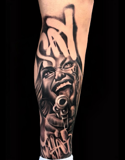 Favela Art Tattoo Royan Tatoueur à Royan