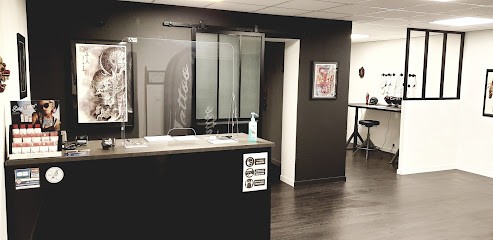 Blackdragon tattooshop, Tatoueur à Sorbiers