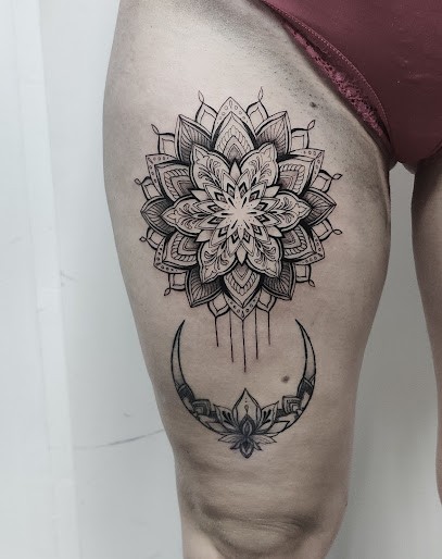 Au Son de l'Encre Tatouage, Tatoueur à Saint-Jorioz