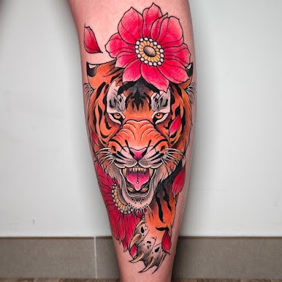 Guibs Tattoo, Tatoueur à Vedène