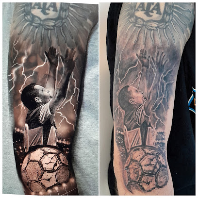 Mél'y Tattoo, Tatoueur à Cabannes
