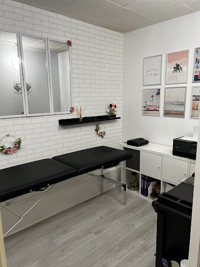 Natacha Tattoo Studio Tatoueur à Saint-Médard-en-Jalles