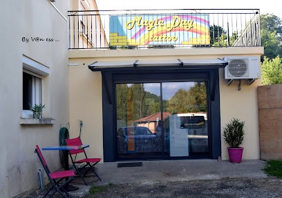 Tatoueur Magic Day St Marcet, Tatoueur à Saint-Marcet