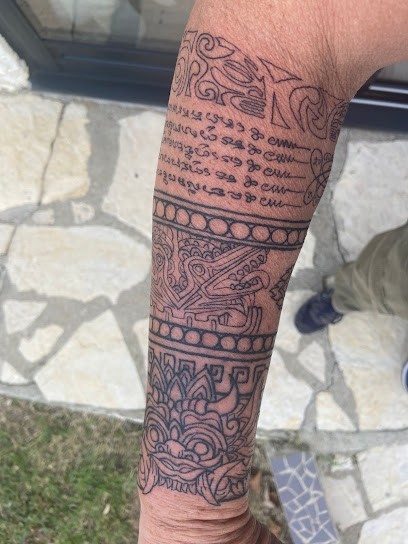 Mowzerink tattoo studio (privé), Tatoueur à Montrabé