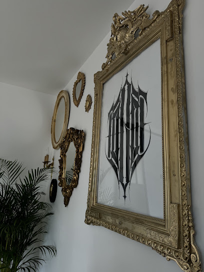 Le Local Tattoo Shop, Tatoueur à Champigneulles