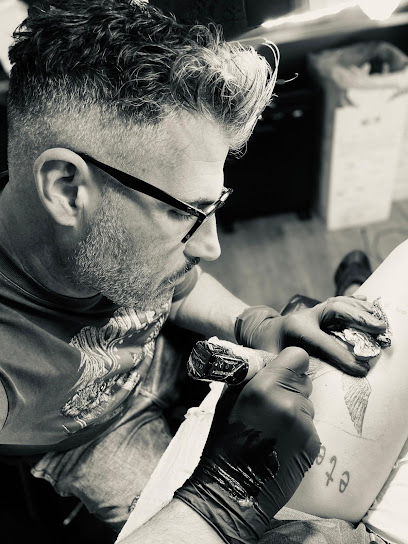 Flamink Tattoo Tatoueur à Châteauneuf-Grasse