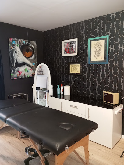 Au P'tit Encrage Tatoueur à Mozac