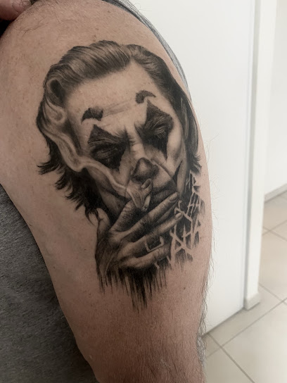 Mara Tattoo - Mara.tattoo.s Tatoueur à Plan-de-Cuques