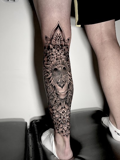 Kingdom Tattoo, Tatoueur à Toul