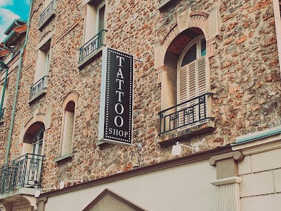 Collectif Tattoo Shop - Salon de tatouages et piercings (77), Tatoueur à Vaires-sur-Marne