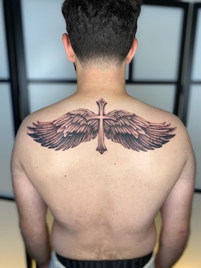 Encre Noire Tatouage, Tatoueur à Montrabé