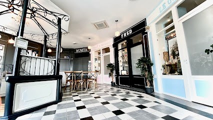 Numta Tattoo Salon, Tatoueur à La Boissière-de-Montaigu