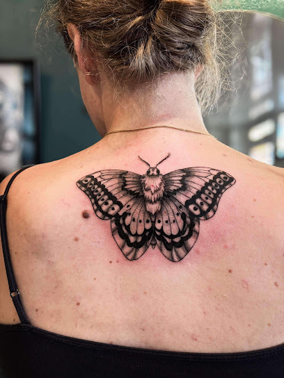 L'atelier Du Corbeau, Tatoueur à Bourg-de-Péage