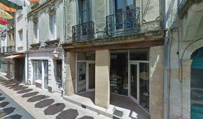 L'Hirondelle Salon De Tatouage, Tatoueur à Sainte-Foy-la-Grande