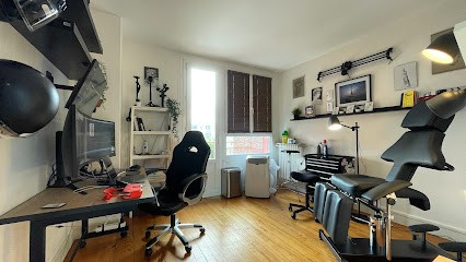 Courage.ink, Tatoueur à Malakoff