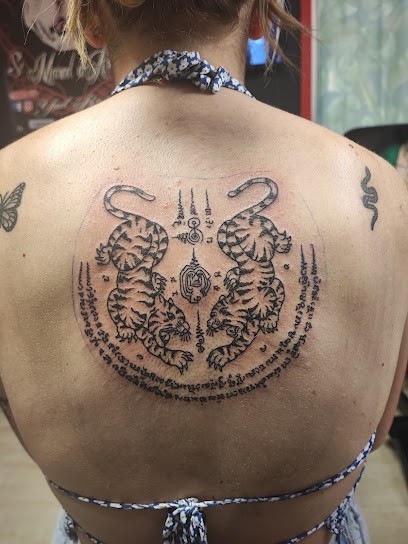 Bull' ink studio, Tatoueur à Saint-Alexandre