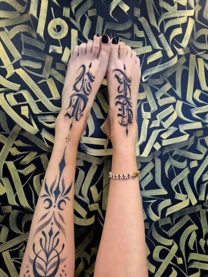 #432 Studio Tatouage Et Piercing Tatoueur à Perpignan