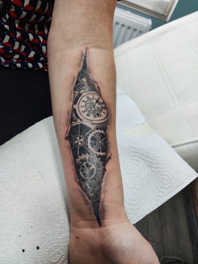 Anne Tattoo Tatoueur à Fraize