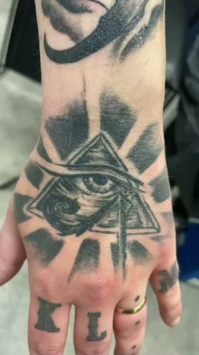 Studio Tattoo Un Semblant D'encre Tatoueur à Douai