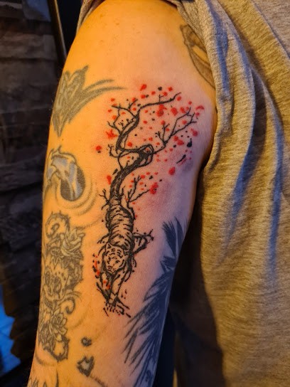 Gremlins Tatoo Studio, Tatoueur à Saint-Dizier