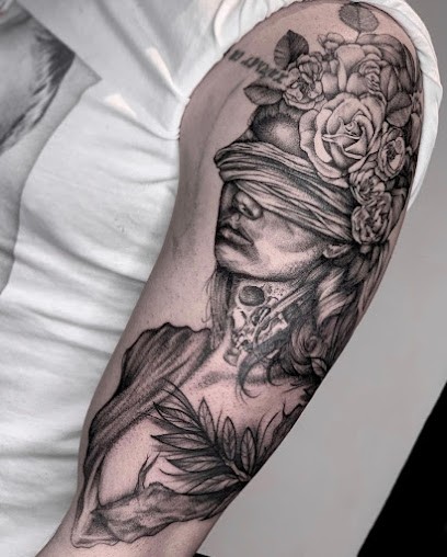 Cath Tattoo, Tatoueur à Saint-Laurent-sur-Saône