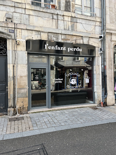 L'enfant Perdu, Tatoueur à Besançon