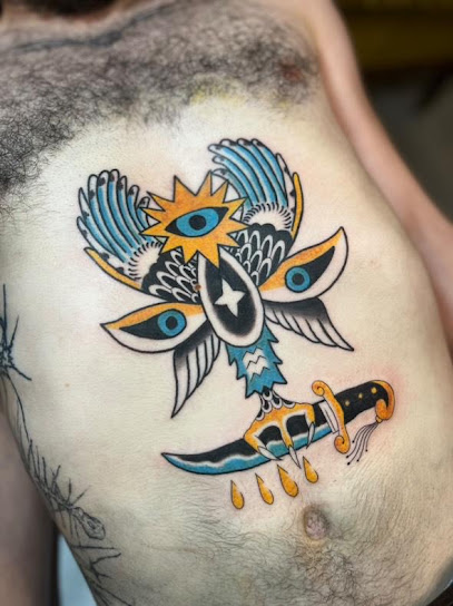 Anyway77 Tattoo Club Tatoueur à Talence