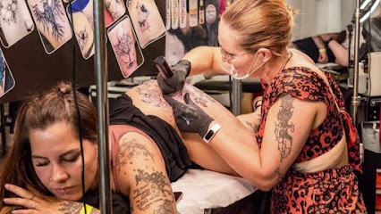 Fanny Fine Plume, Tatoueur à Val de Moder