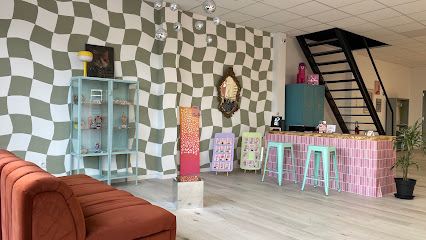 Septdouze 💫 | Bar À Ongles & Salon De Tattoos, Tatoueur à Dunkerque