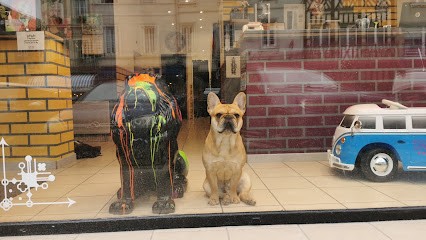 TATTOO ARTIST & INK'ONITO, Tatoueur à Vannes